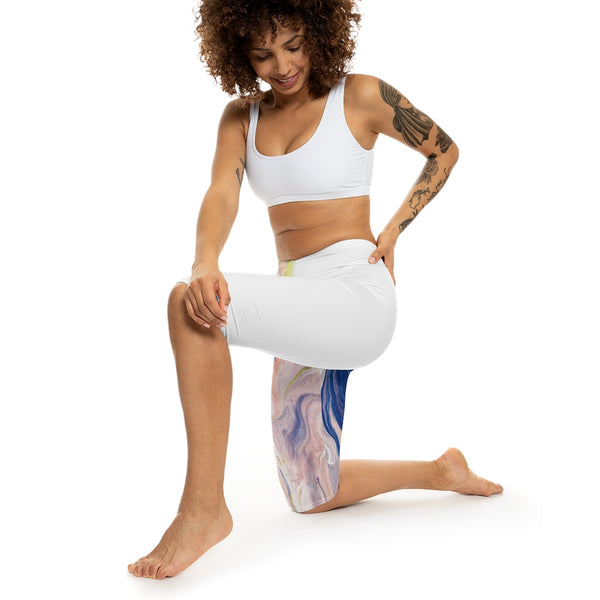 Pastel Swirl- Women’s Capri Leggings (AOP)